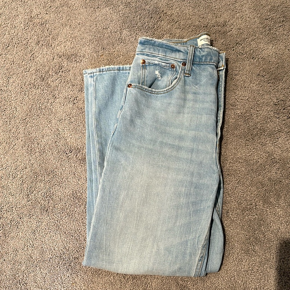 Abercrombie The Ankle Straight Ultra High Rise Jeans